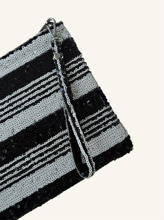 PAYETLİ CLUTCH IP25-704