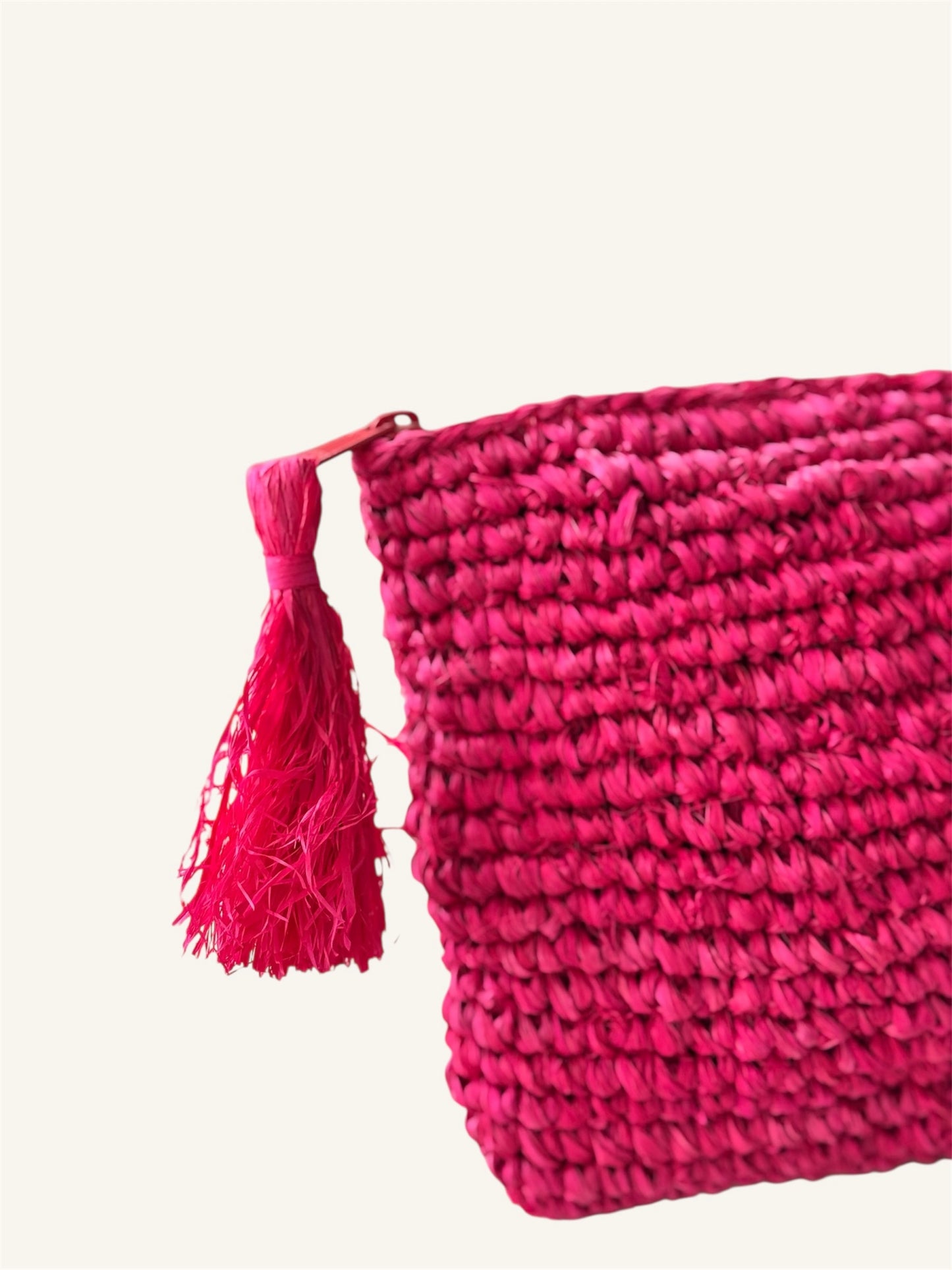 NATURAL RAFYA CLUTCH IP25-607