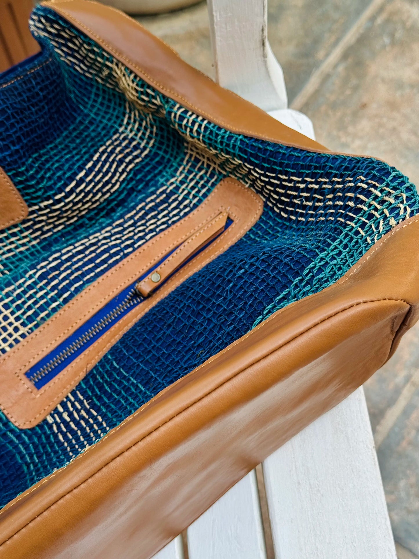 RAFYA LEATHER BAG