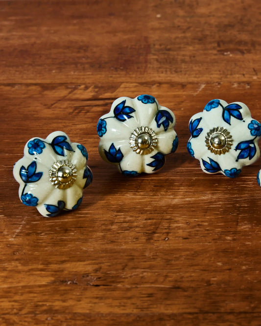 4'LÜ MAVİ ÇİÇEKLİ 5X5 CM EL BOYAMA KNB-04