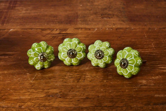 4'LÜ YEŞİL 5X5 CM EL BOYAMA KNB-52