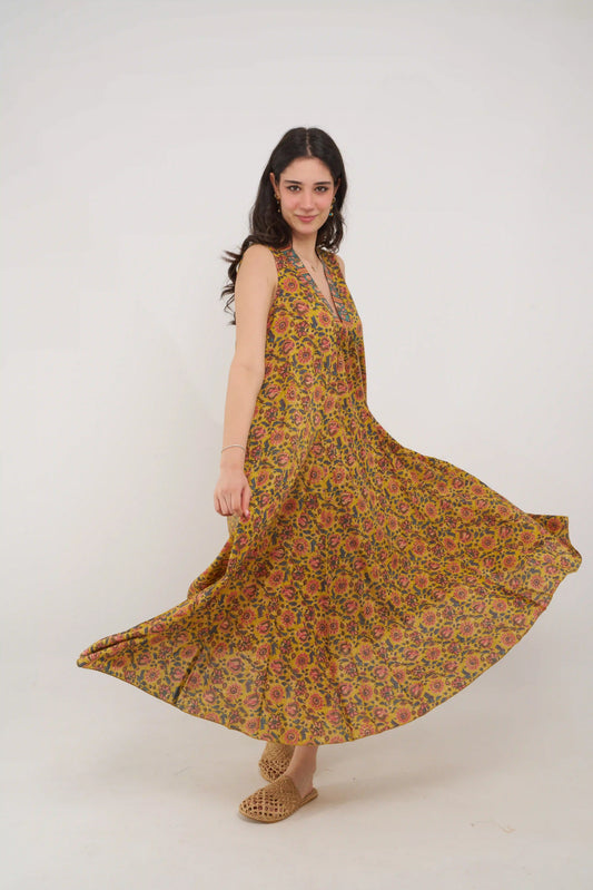 PALM ELBİSE KOLSUZ D25-87D