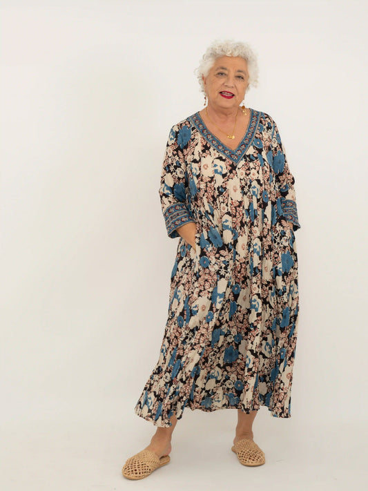 MEVLANA KOLLU ELBİSE D25-86D