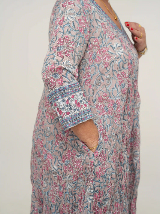 MEVLANA KOLLU ELBİSE D25-86C