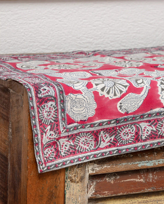 RUNNER PEMBE RUNNER-KOD15