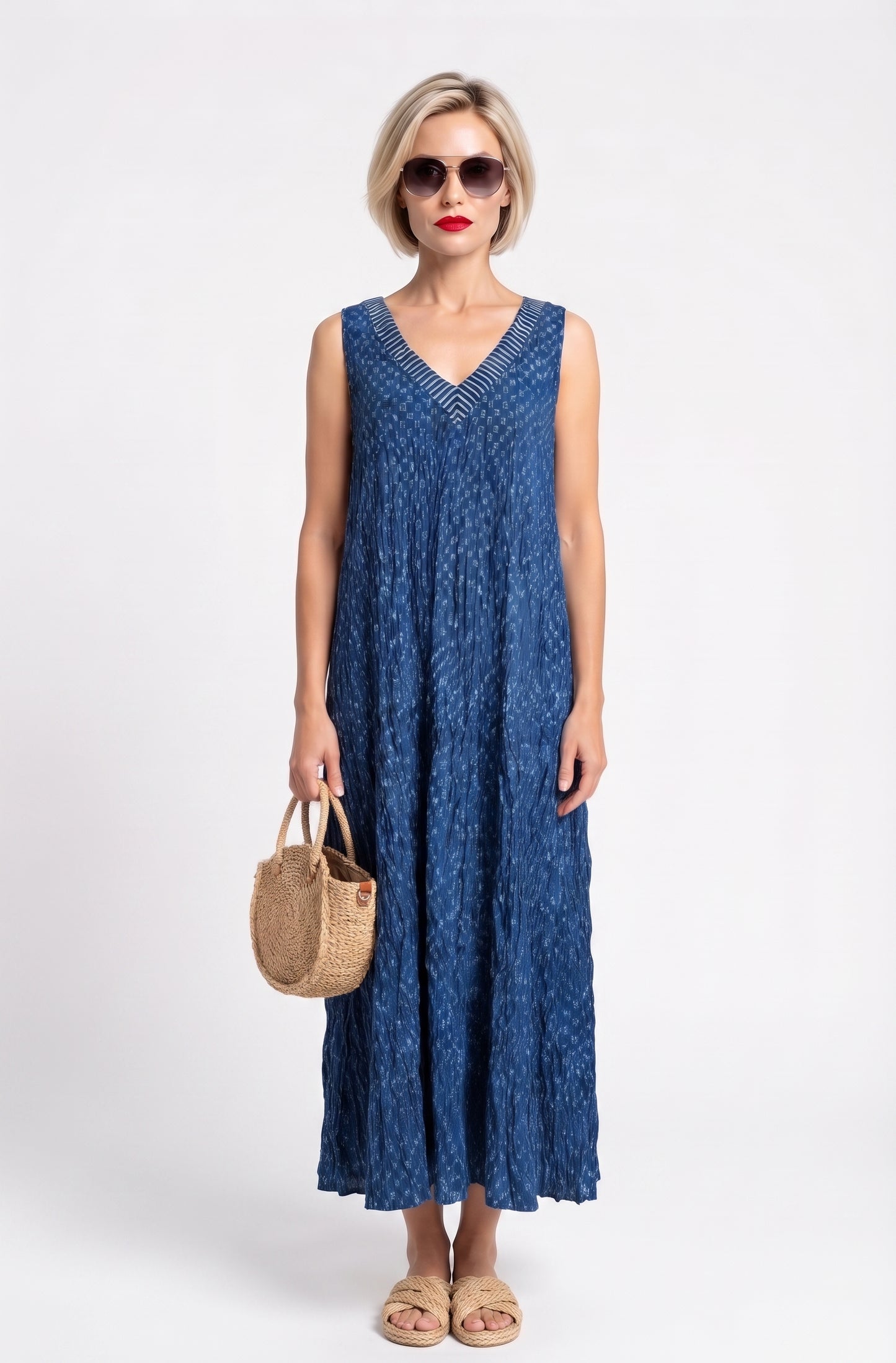 MEVLANA KOLSUZ ELBİSE IP26-30C
