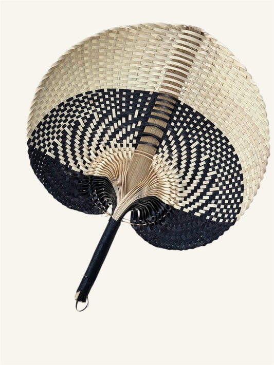 STRAW FAN 1